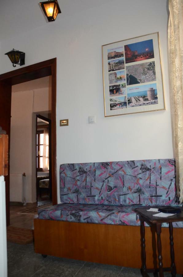 Old Town Apartment เทสซาโลนิกิ ภายนอก รูปภาพ